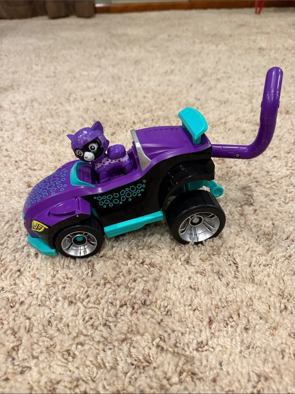 Paw Patrol Cat Pack Vehicles and Figurines Full Set of 4